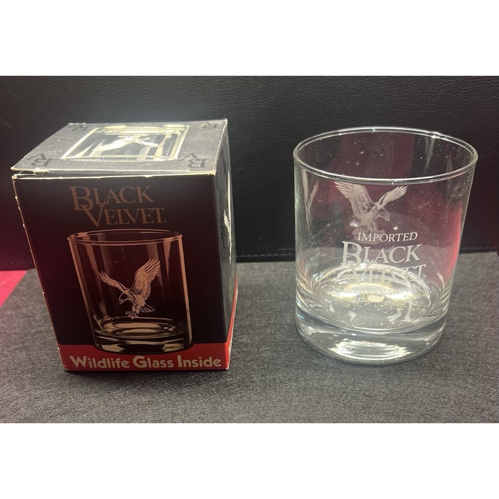 Black Velvet Canadian Whiskey Rocks Drinking Glass Unused Wildlife Eagle Glass